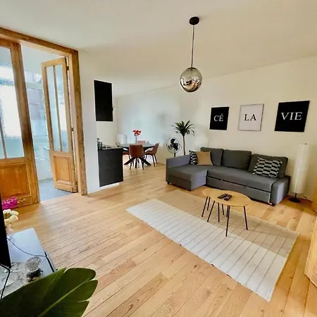Boho - 2 Bedrooms * Anversa