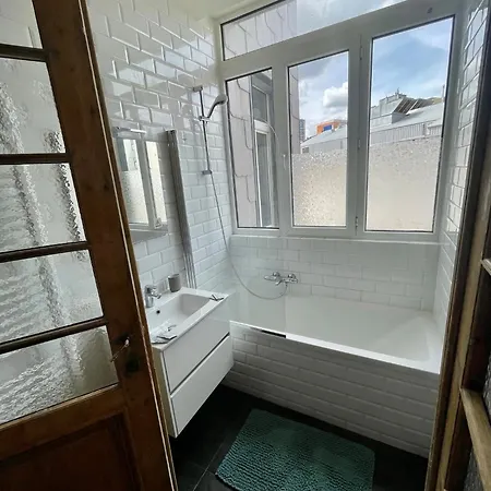 Boho - 2 Bedrooms *