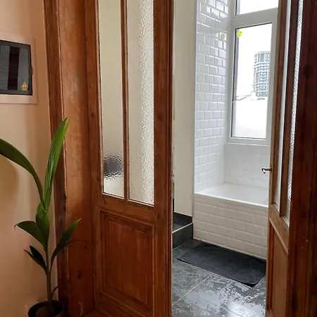 Boho - 2 Bedrooms *